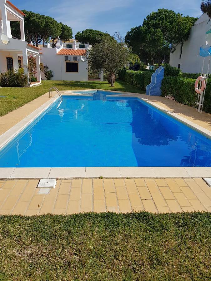 Algarve Falésia Apartamento *